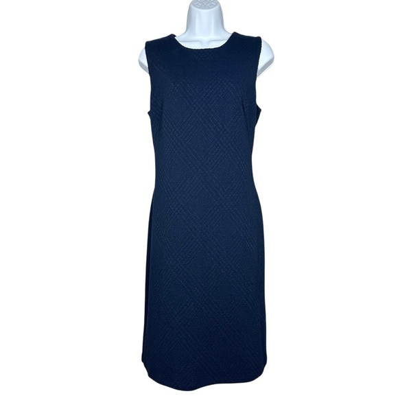 J. McLaughlin Dresses & Skirts - J.McLaughlin Navy Blue Textured Sleeveless Stretch Sheath Knee Dress Size Large